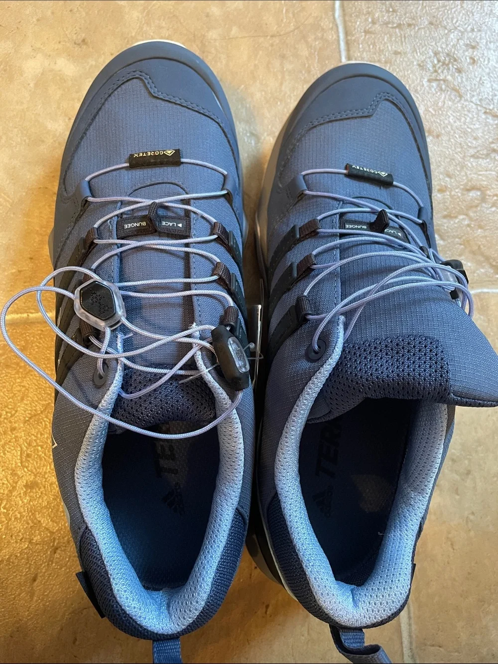 adidas lightweight athletic